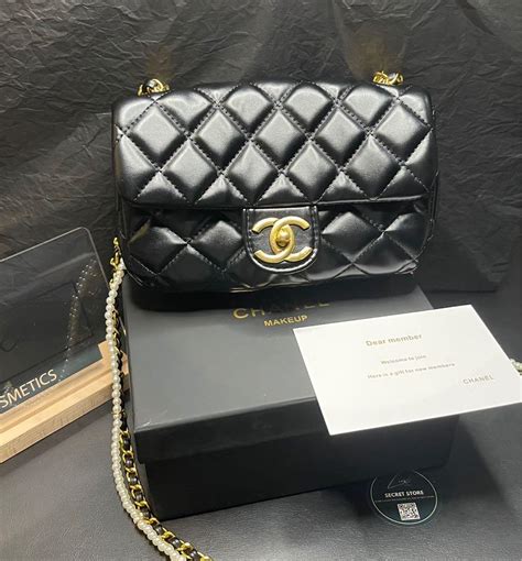 makeup case chanel|chanel makeup bag free gift.